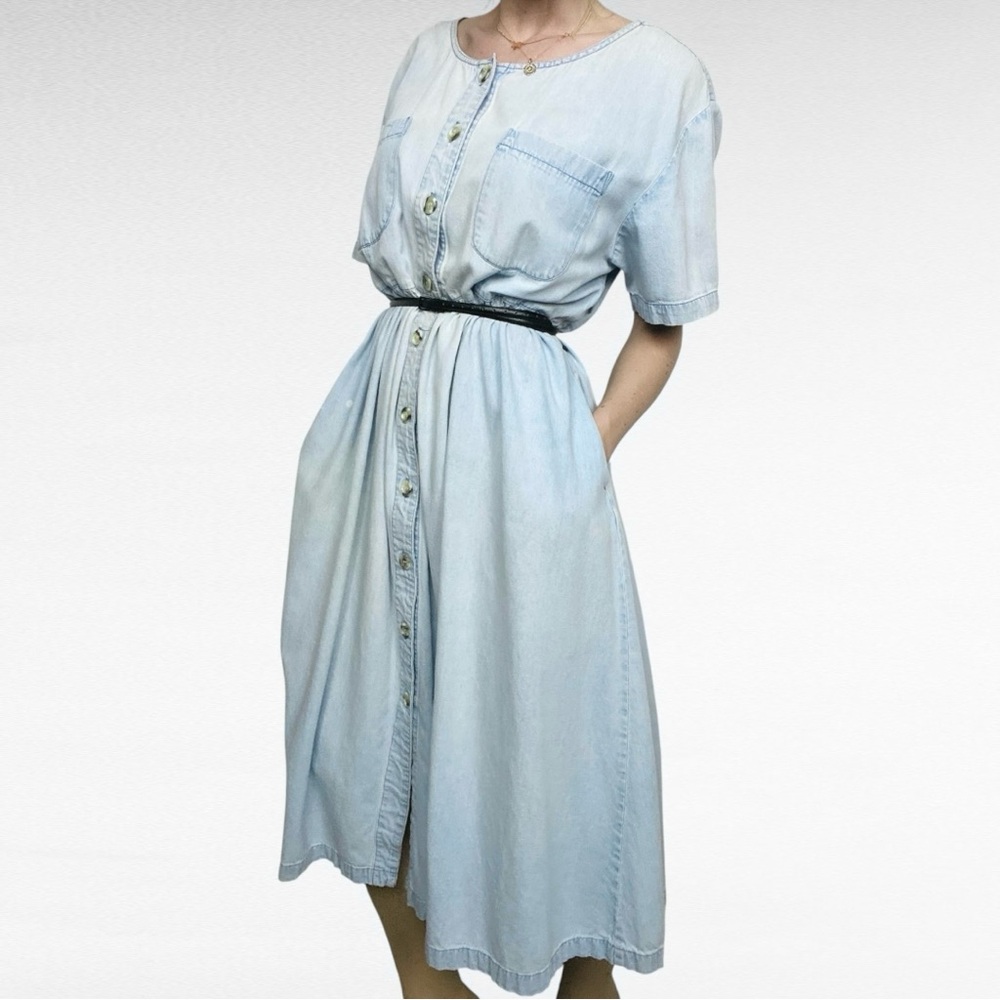VINTAGE | FADS | Light Wash Denim Button-Front Midi Dress - 100% Cotton Y2K
